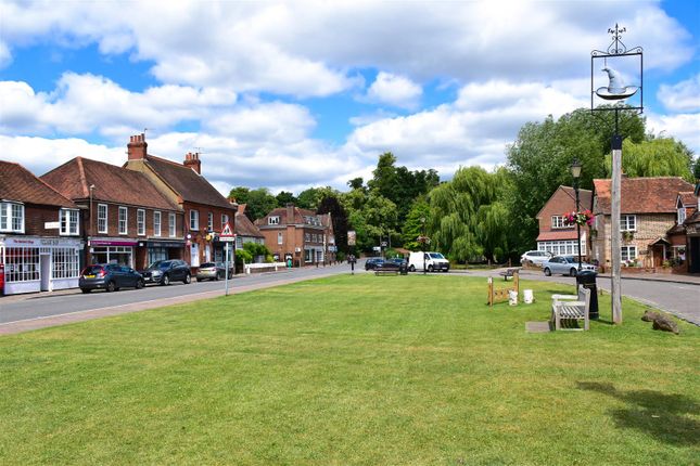 Detached bungalow to rent in Narcot Lane, Chalfont St. Giles