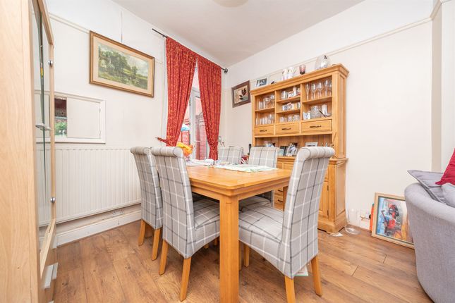 72, Rothwell Road, Kettering photo 4
