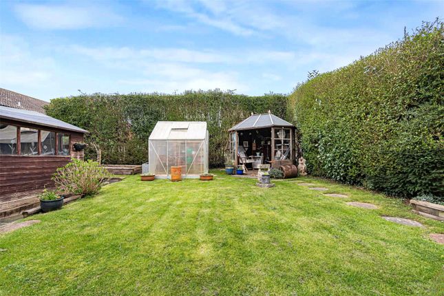 12, Stane Street Close, Pulborough photo 3