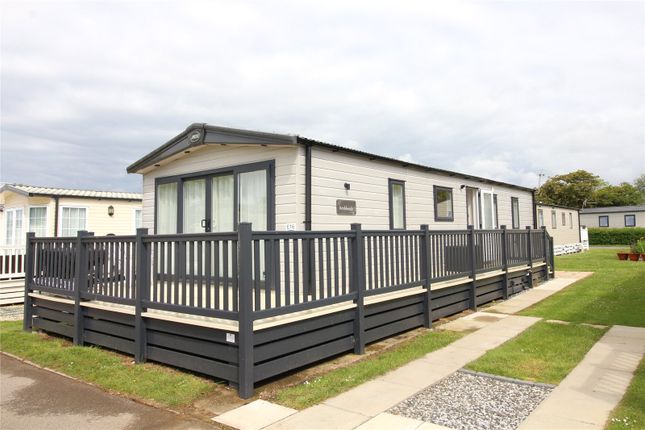 Thumbnail Mobile/park home for sale in Shorefield, Near Milford On Sea, Hampshire