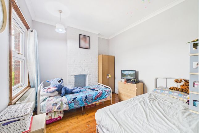 Flat 4, 116, Connaught Road, Reading photo 5