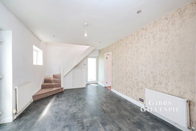 4, Haven Close, Hayes photo 4