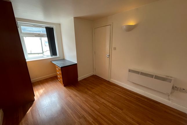 Flat 8, 31-35 , Welford Road, Leicester photo 4