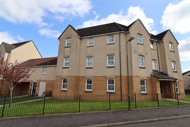 Flat to rent in Russell Place, Bathgate