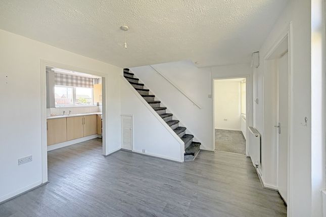 16, Turner Walk, Hartlepool photo 5