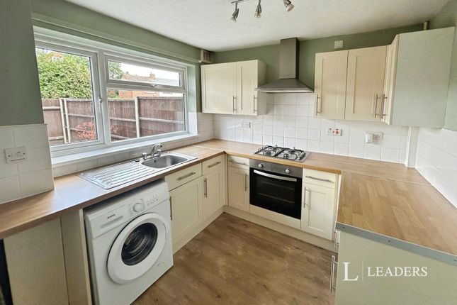 3, Windsor Close, Loughborough photo 2