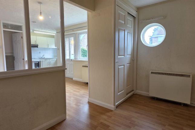 8, Brighton Grove, Hereford photo 4