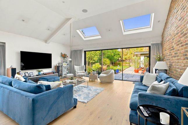 2 Kiln Lane, Windsor photo 2
