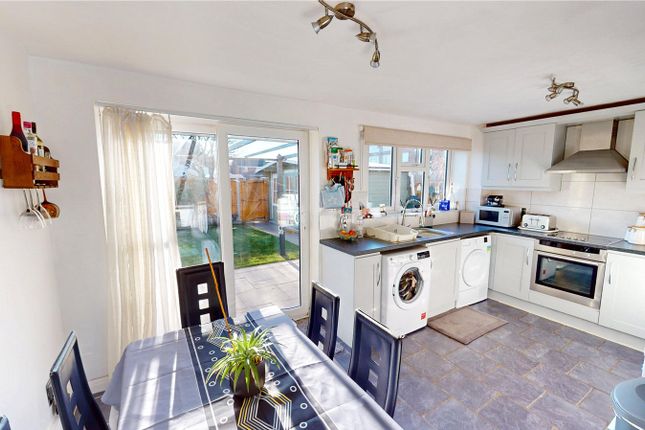 48, Frome, East Tilbury photo 3