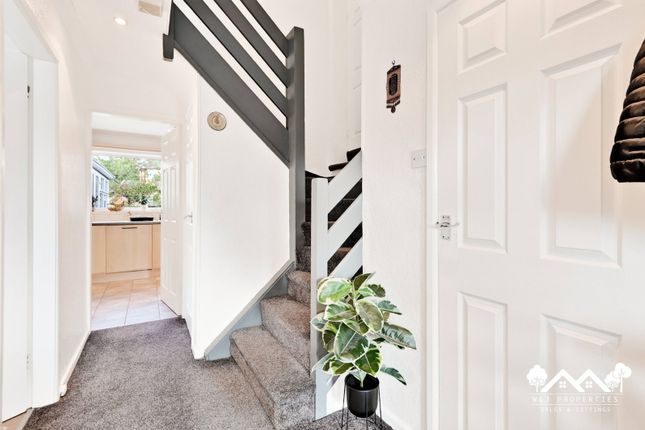 7, Wensley Drive, Accrington photo 2