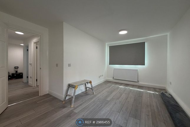 Century House, Leighton Buzzard Road, Hemel Hempstead photo 3