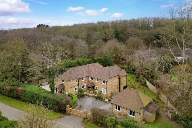 Country house for sale in Old Long Grove, Seer Green