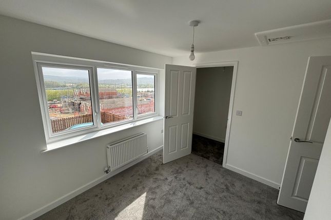 32, Chapel Rigg Drive, Newcastle Upon Tyne photo 4