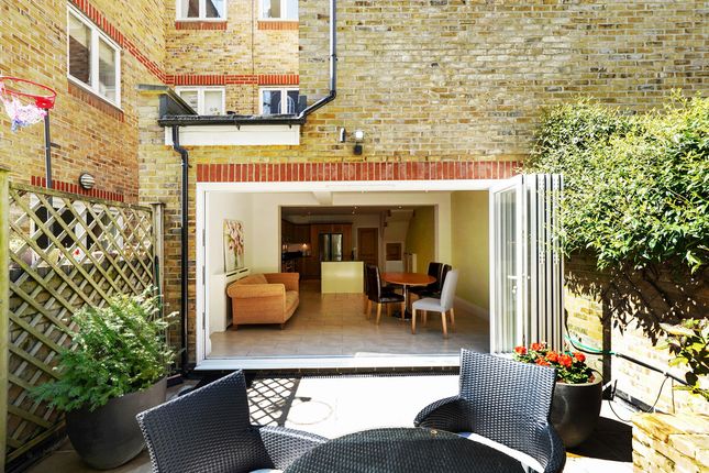 Thumbnail Mews house to rent in Conduit Mews, London