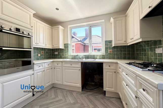 15, Farnworth Road, Thornton-Cleveleys photo 5