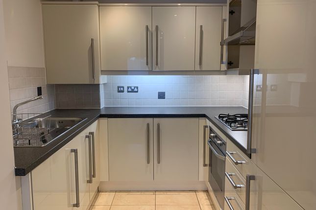 Flat 4, The Mariners, 545, Wherstead Road, Ipswich photo 2