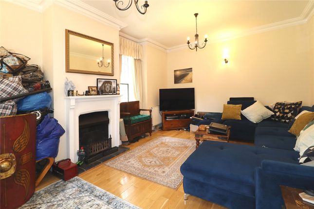 20, Oldfield Wood, Surrey photo 4