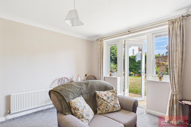 26, Keld Close, Scarborough photo 4