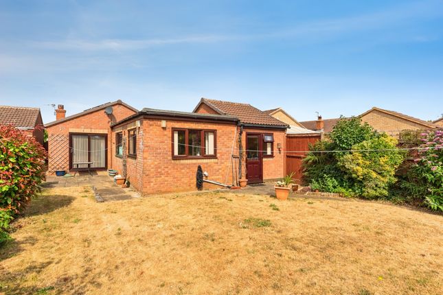 8, Leicester Grove, Grantham photo 2