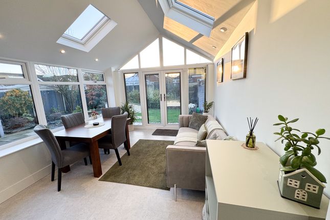 6, Blithe View, Stoke-on-Trent photo 3