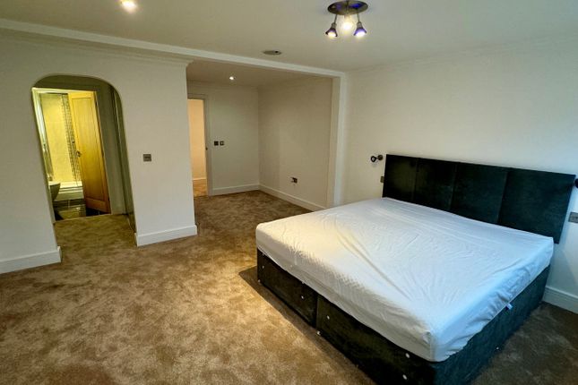 Flat for sale in Bridge Street, Hereford