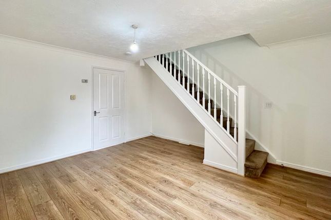83, Priory Lane, Scunthorpe photo 3