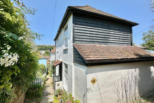 3-bed detached on 8, Woods Passage, Old Town,, Hastings, £400,000