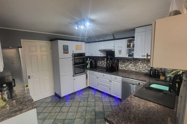 2 Haywood Close, Leicester photo 4