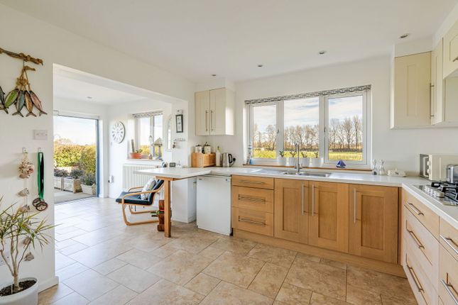May Cottage, Cirencester photo 4