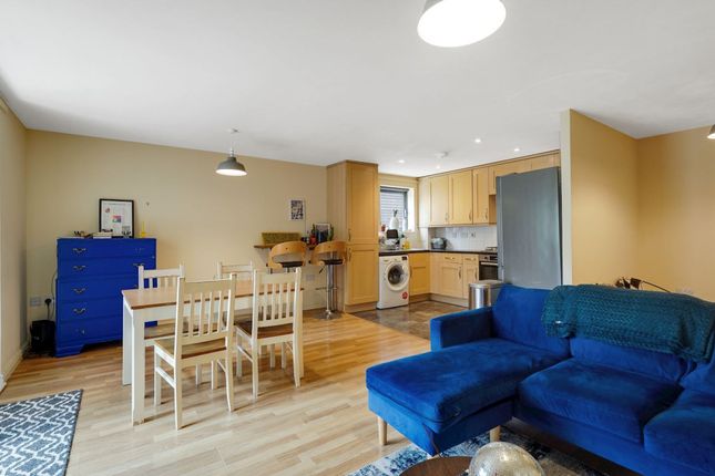 Woodmill Road, London photo 3