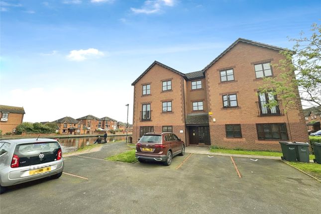 Thumbnail Flat to rent in Monins Avenue, Tipton, West Midlands