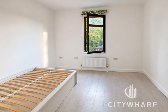 20 New Road, London photo 5
