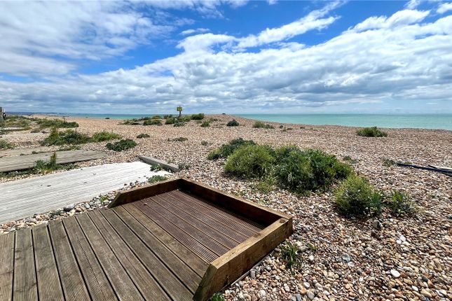 Beach Hut,, 92 Beach Green, Lancing photo 5
