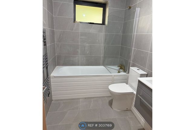 Great Cambridge Road, Cheshunt, Waltham Cross photo 3