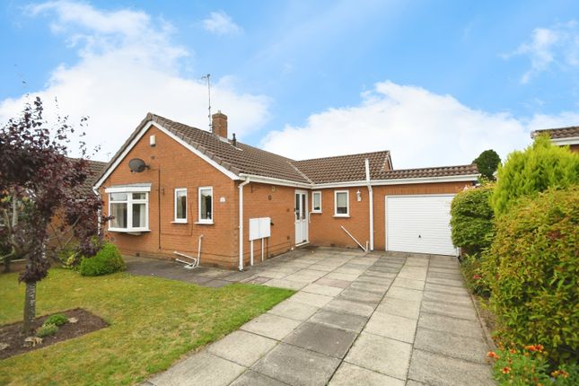 3-bed bungalow on 41, Hawksworth Avenue, Mansfield, £270,000