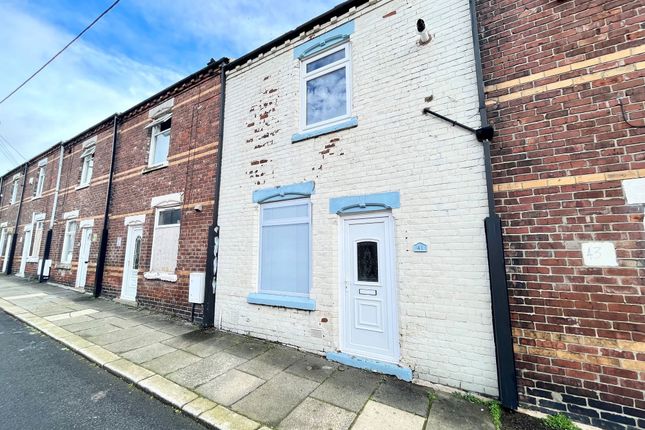2-bed house on 41, Eleventh Street, Peterlee, £35,000