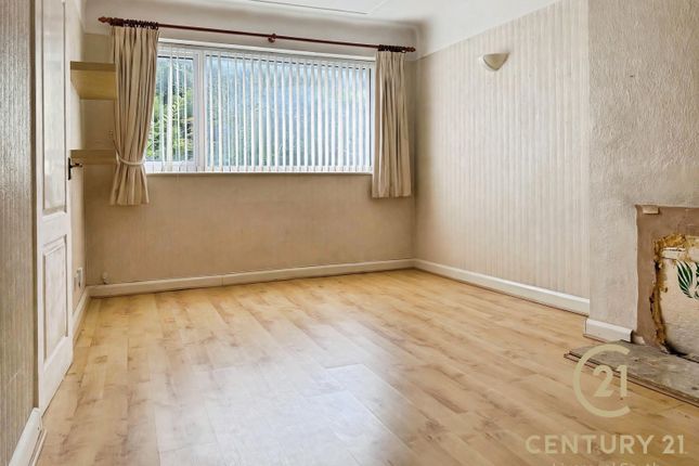 11, Wallgate Road, LIVERPOOL photo 2