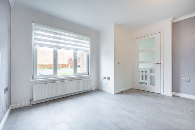39 Maryston Street, Glasgow photo 4