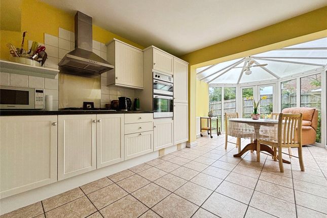 2A, Bitterne Avenue, Reading photo 3