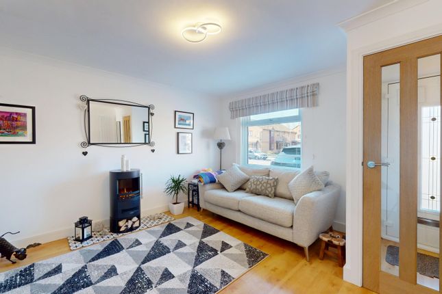 62, Althorp Drive, Penarth photo 4