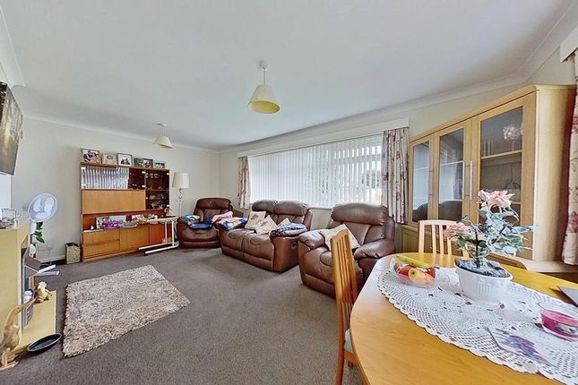 48, Rose Gardens, Herne Bay photo 4