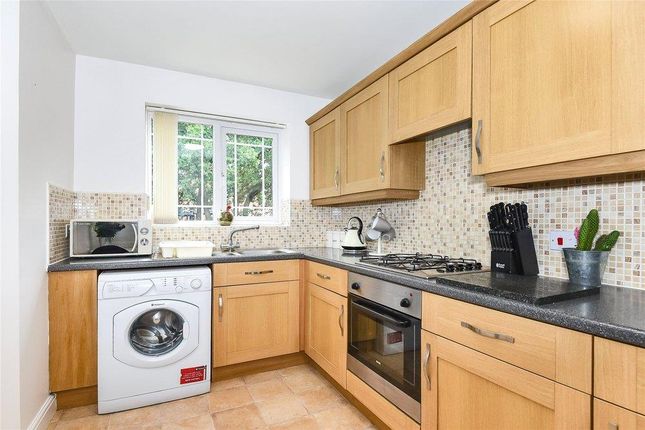 30, Grandfield Way, LINCOLN photo 4
