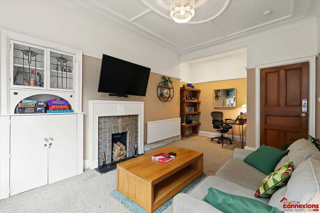 4, Bellwood Street, Shawlands, GLASGOW photo 2