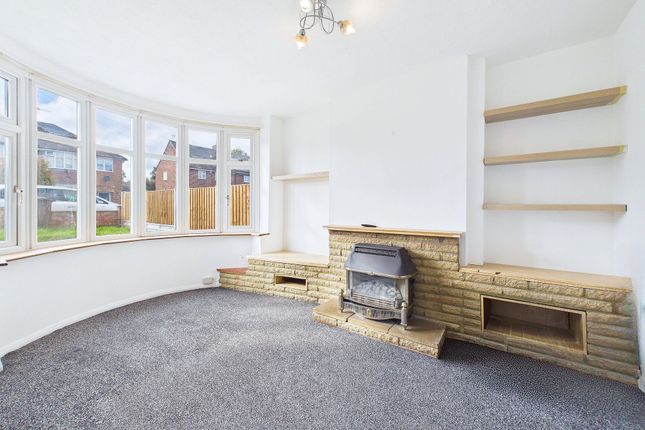 25 Acacia Avenue, Leicester photo 3