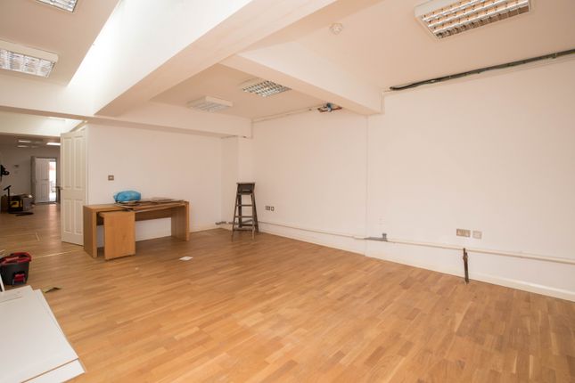Thumbnail Commercial property to let in High Street, New Malden