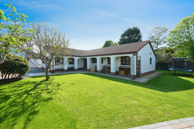 Thumbnail Bungalow for sale in Staunton Avenue, Hayling Island, Hampshire