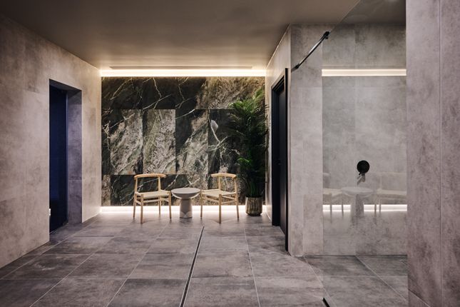 Sauna &amp; Steam Room