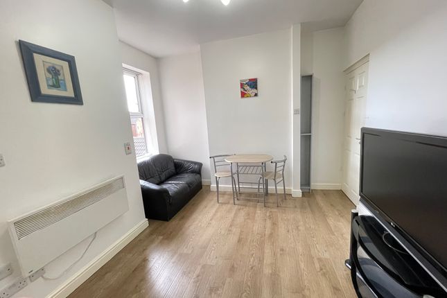 Thumbnail Flat to rent in Flat 2, 26 Ronald Road, Balby, Doncaster