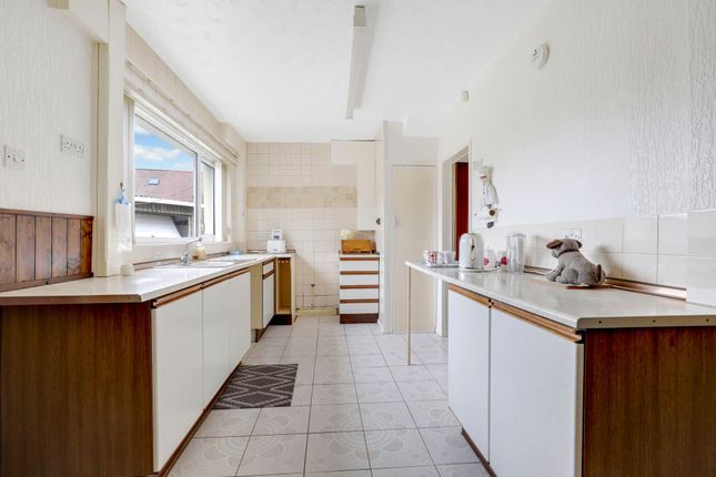 17 Brinsley Close, Nottingham photo 3