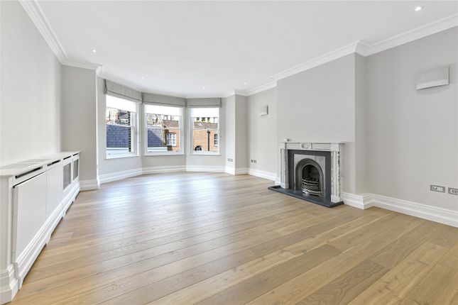 Thumbnail Flat to rent in Sloane Street, Knightsbridge